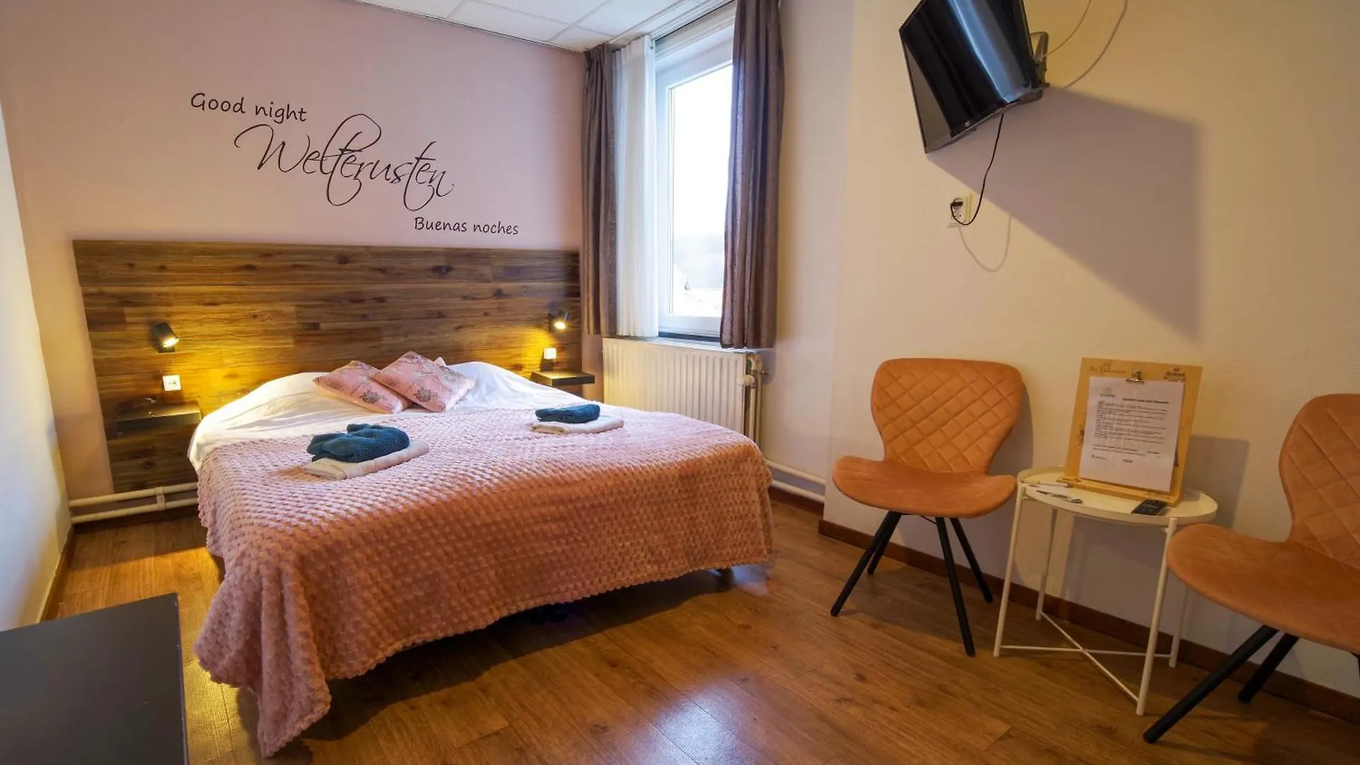 Bed & Breakfast Hotel Het Gerendal ファルケンブルフ